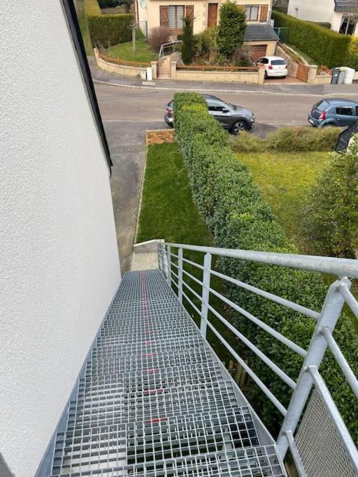 Charmant Studio Tout Confort Cesson Sevigne . Exterior foto